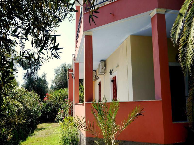 Villa Helena Kávos Екстериор снимка